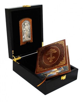 Молитвослов с иконой и подарочная шкатулка